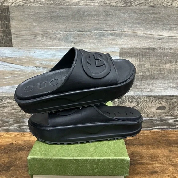 Gucci Black Interlocking slide - Picture 2 of 5